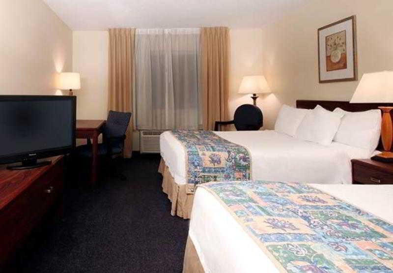 Fairfield Inn By Marriott Warren Niles Quarto foto