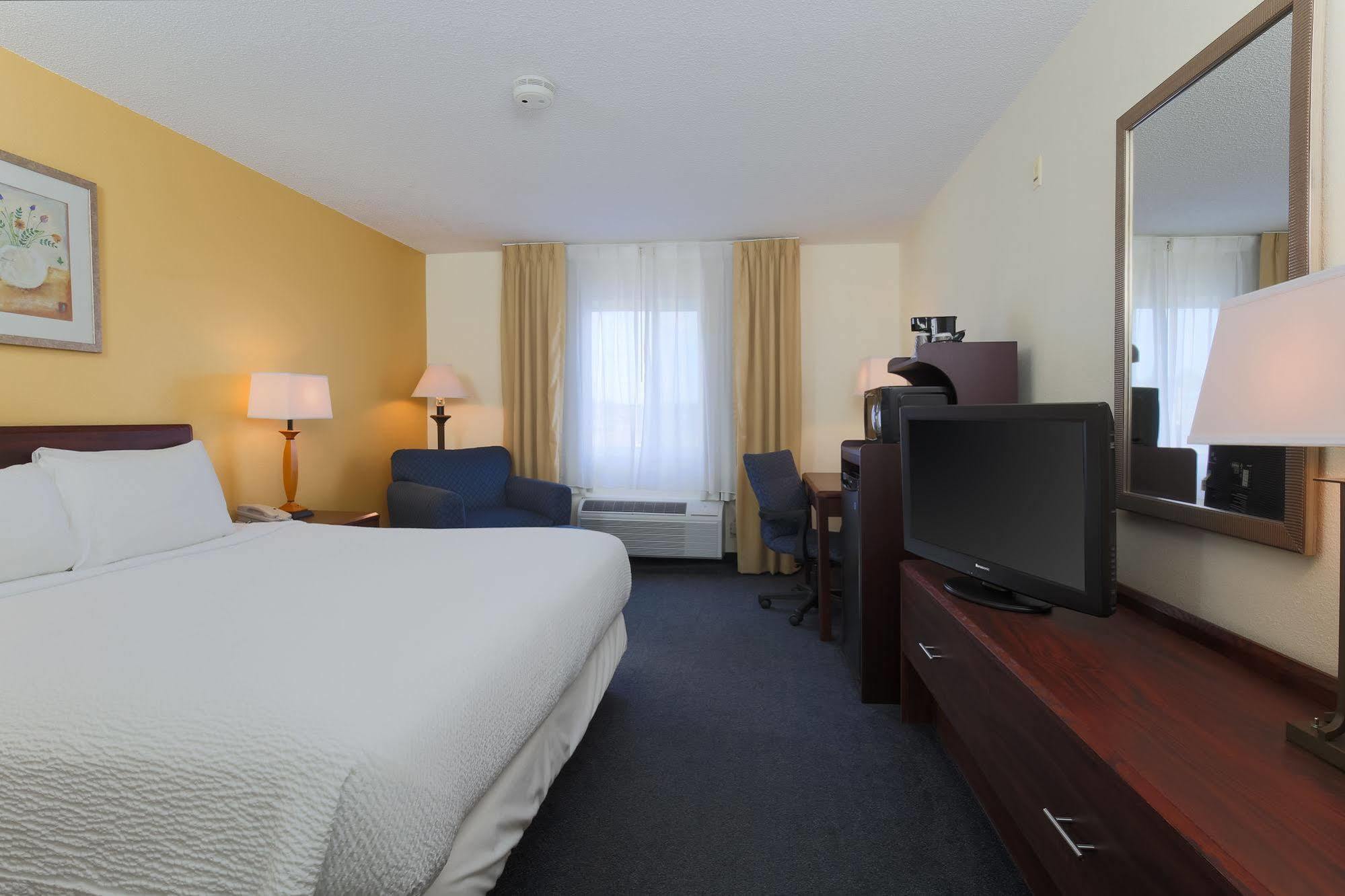 Fairfield Inn By Marriott Warren Niles Exterior foto
